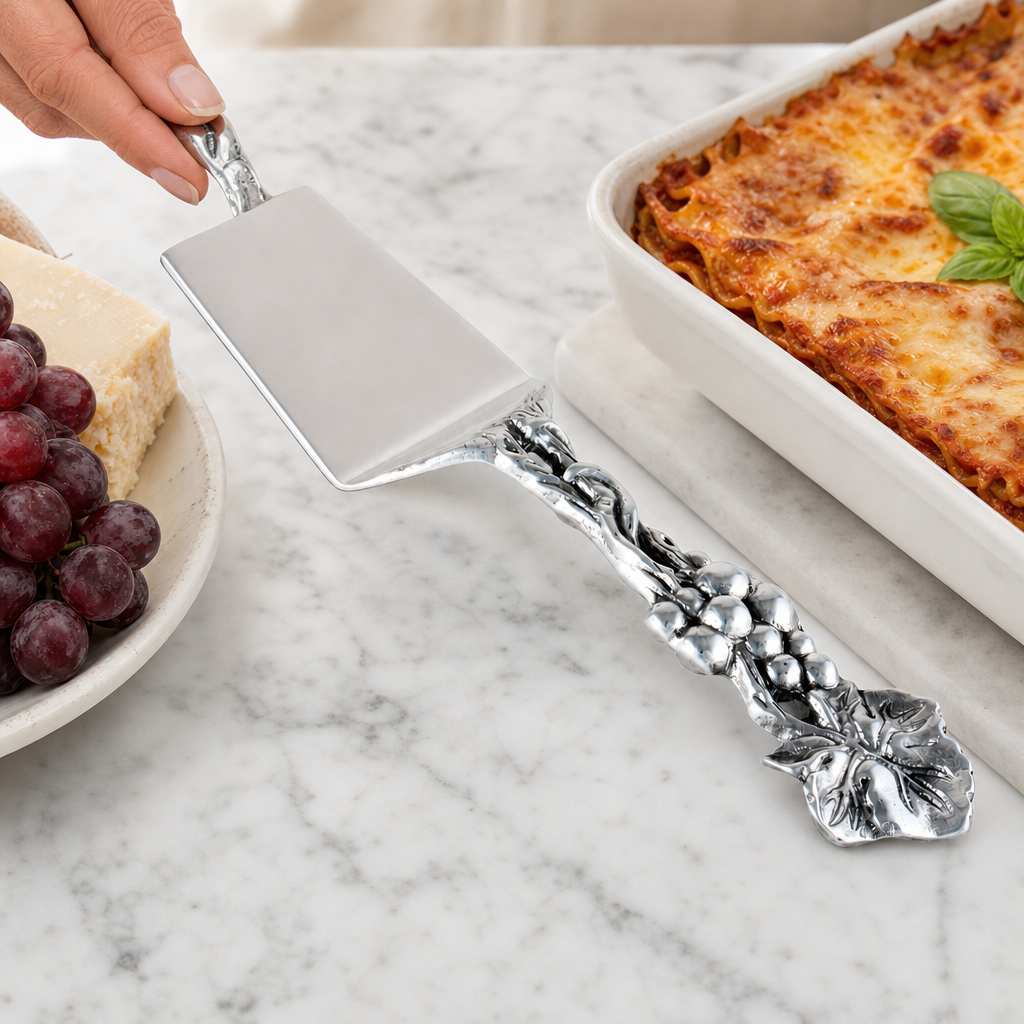 Grape Cake/Lasagna Server