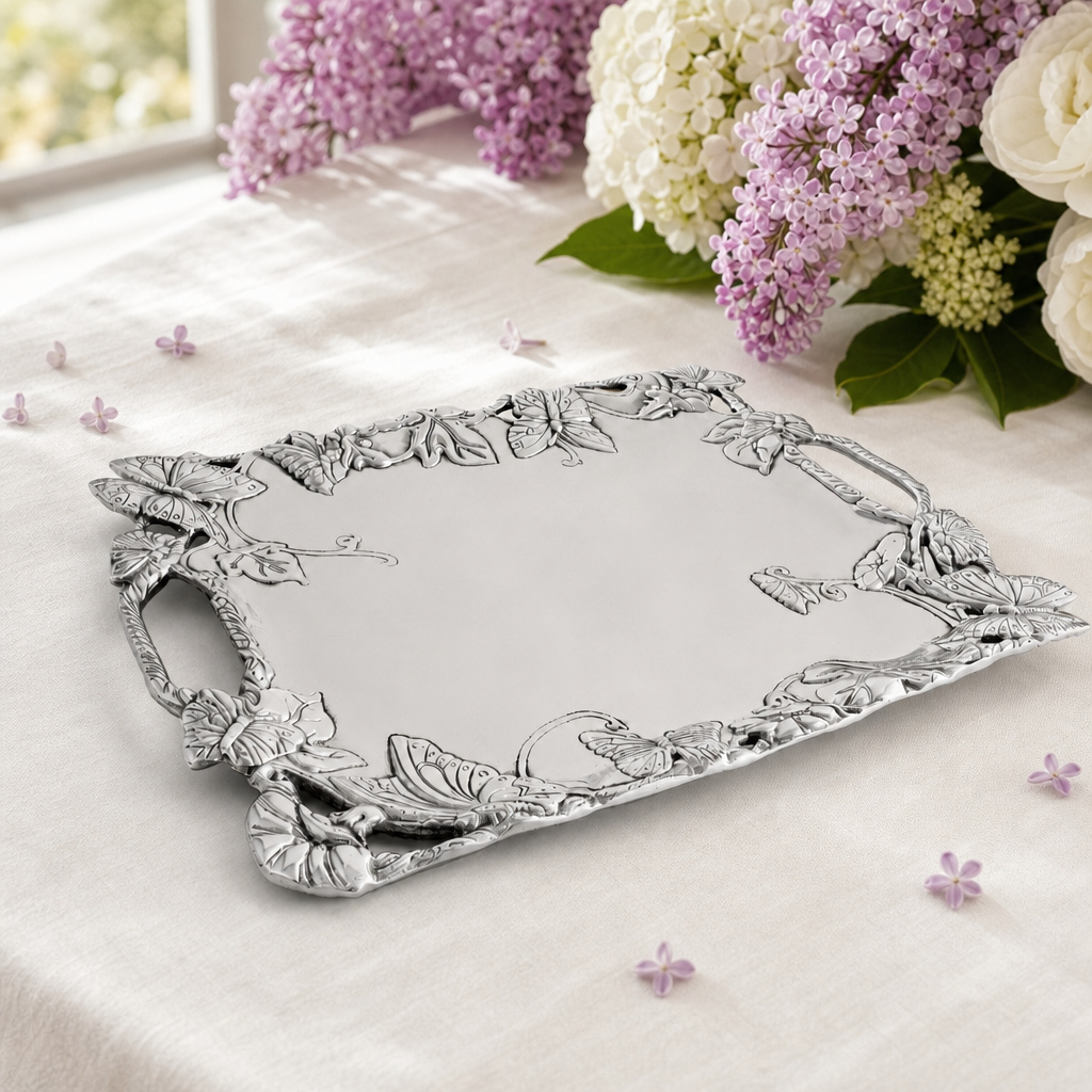 Butterfly Clutch Tray