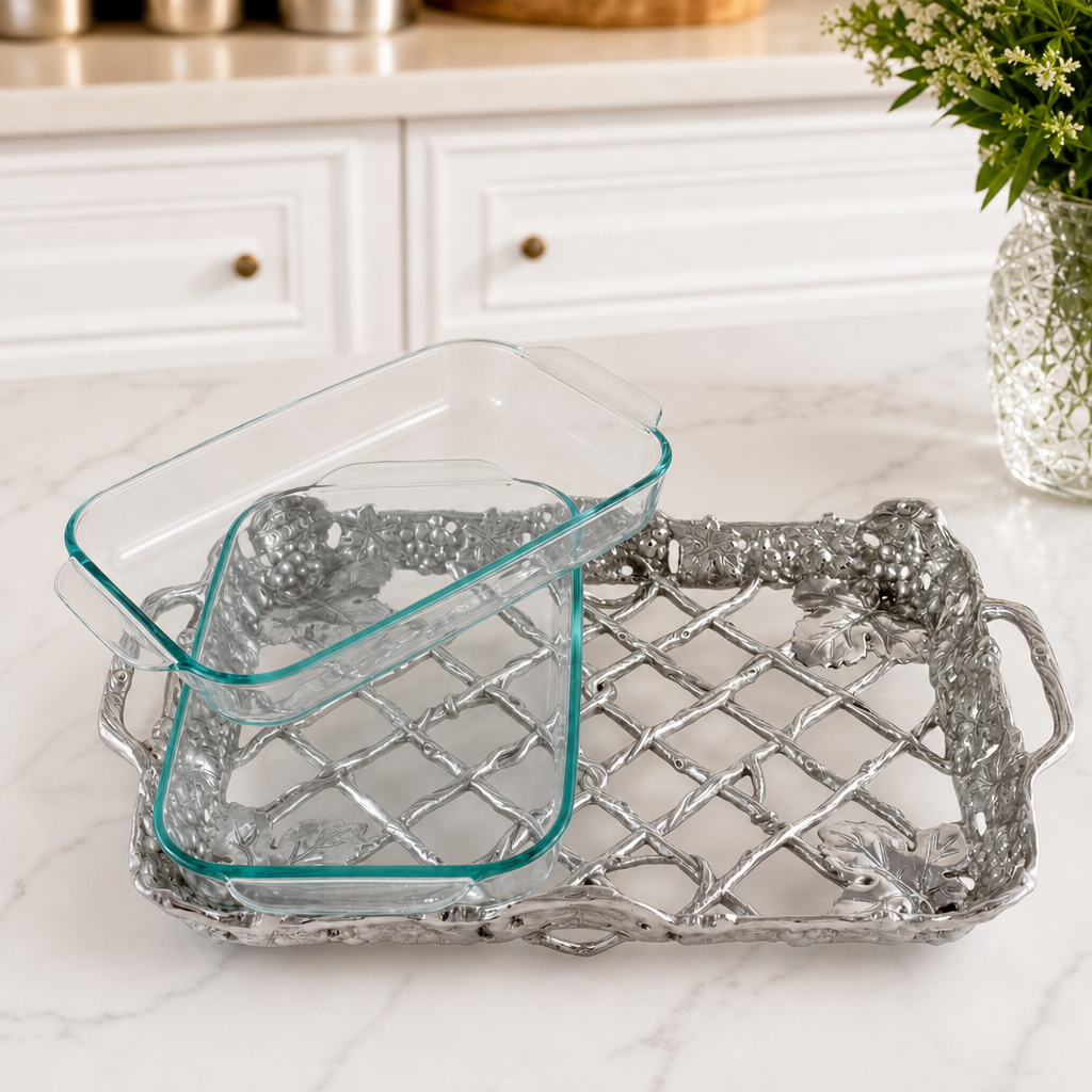 Grape Pyrex Holder 2qt