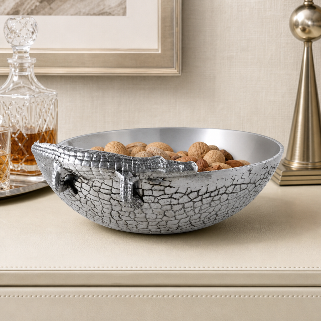 Alligator Figural 12 Bowl