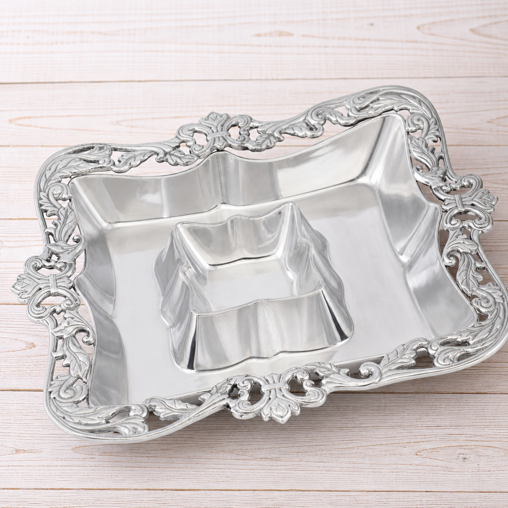 Acanthus Chip and Dip