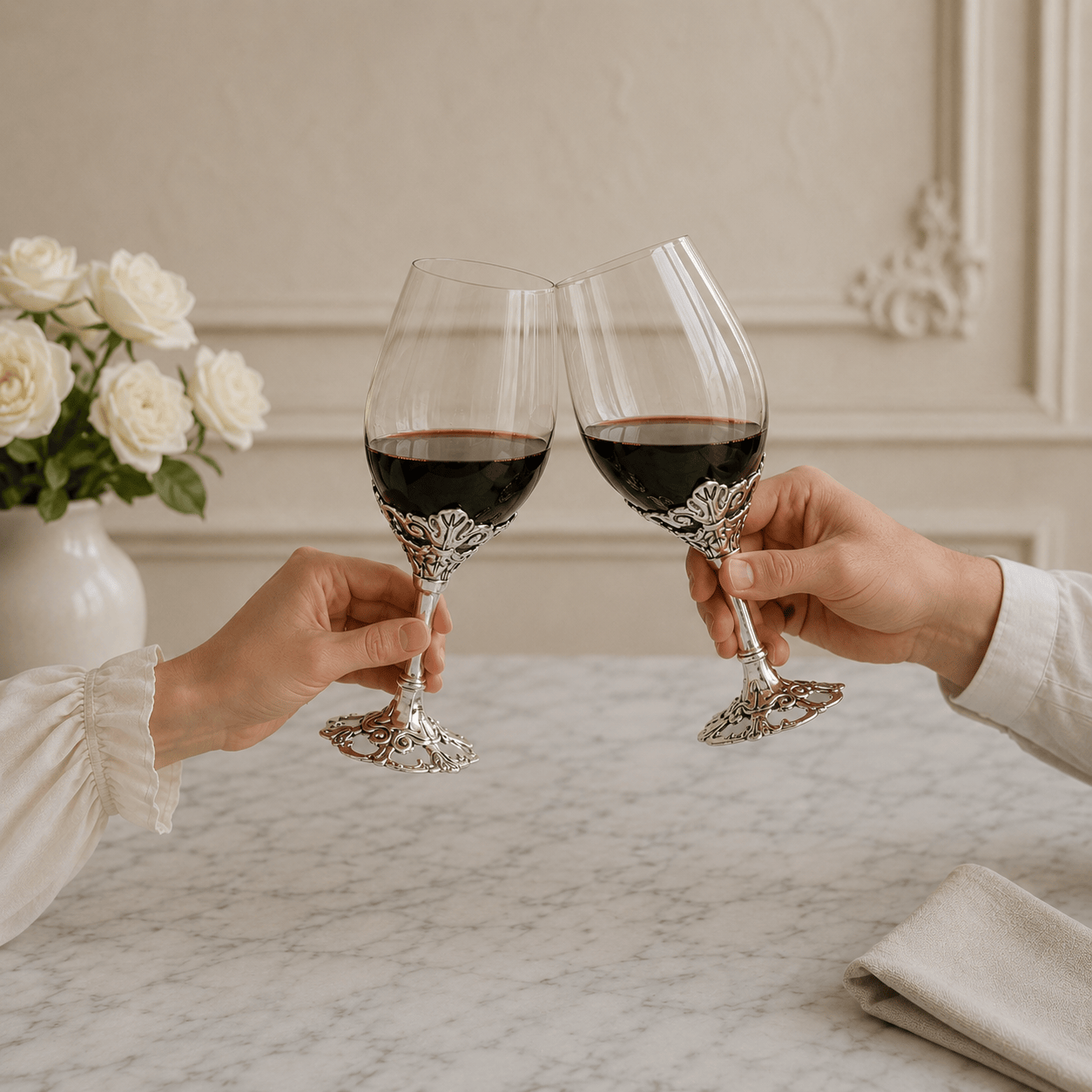 Fleur-De-Lis Wine Glasses
