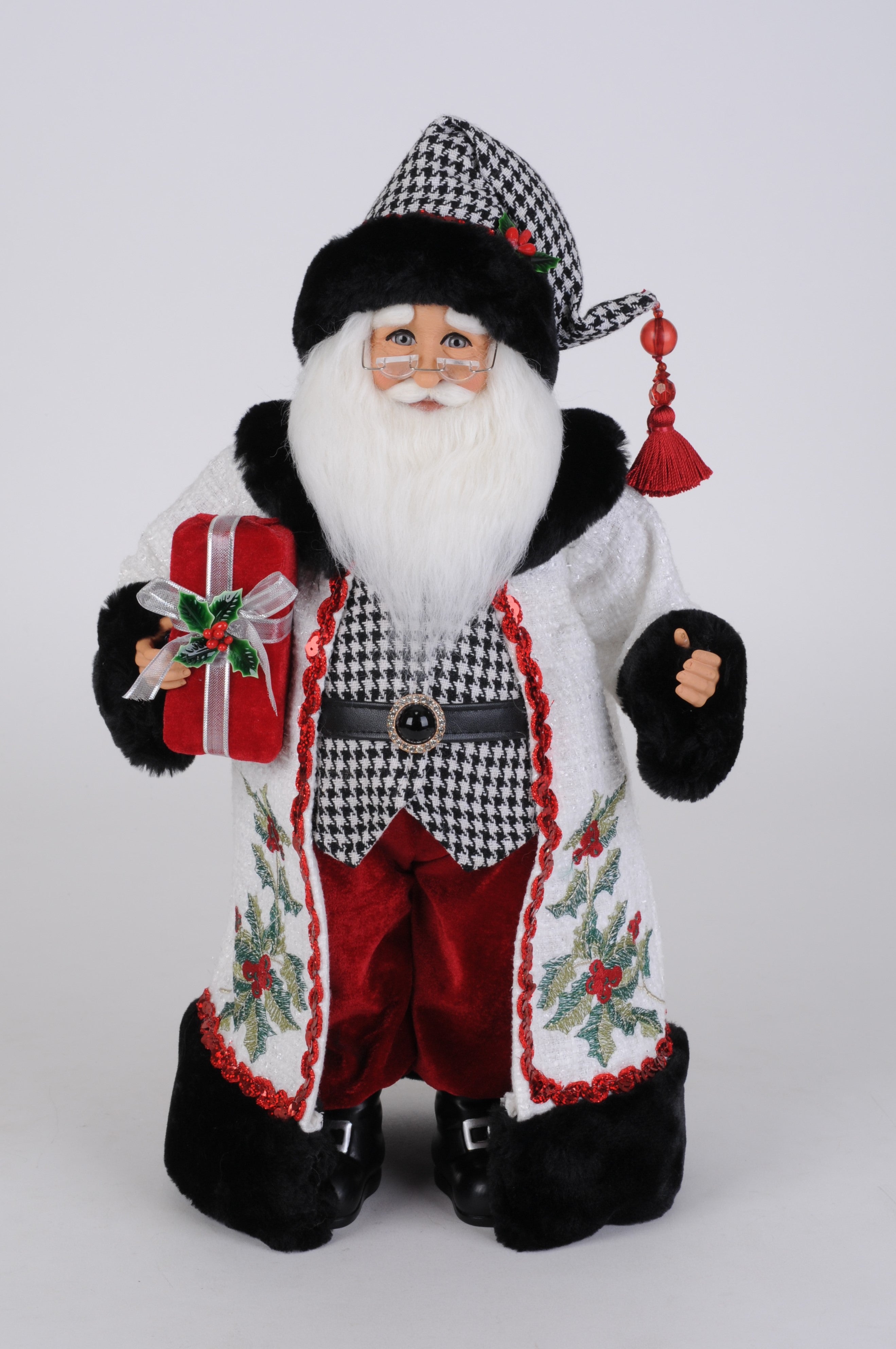 CC16-221 Holly Berry Santa