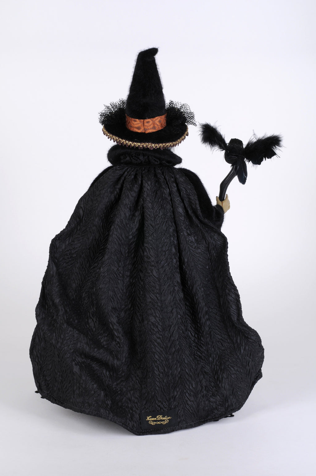 HA18-28R Matilda Witch