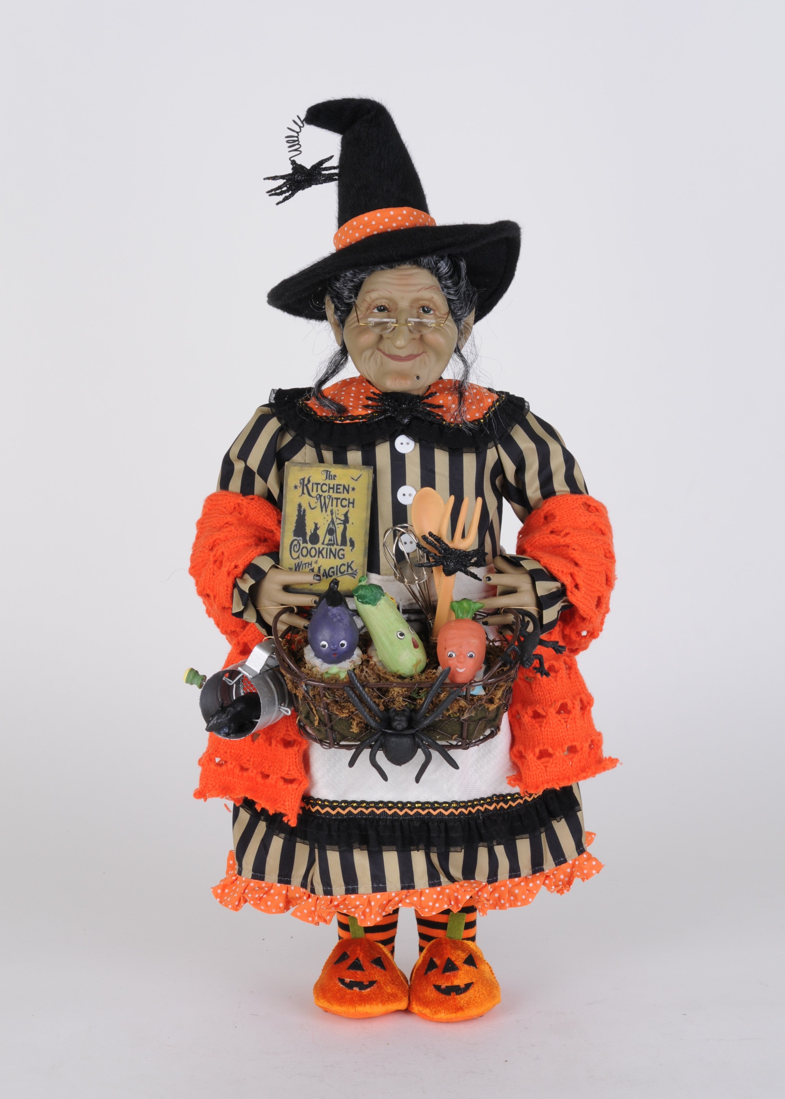 HA18-36 Tillie the Kitchen Witch
