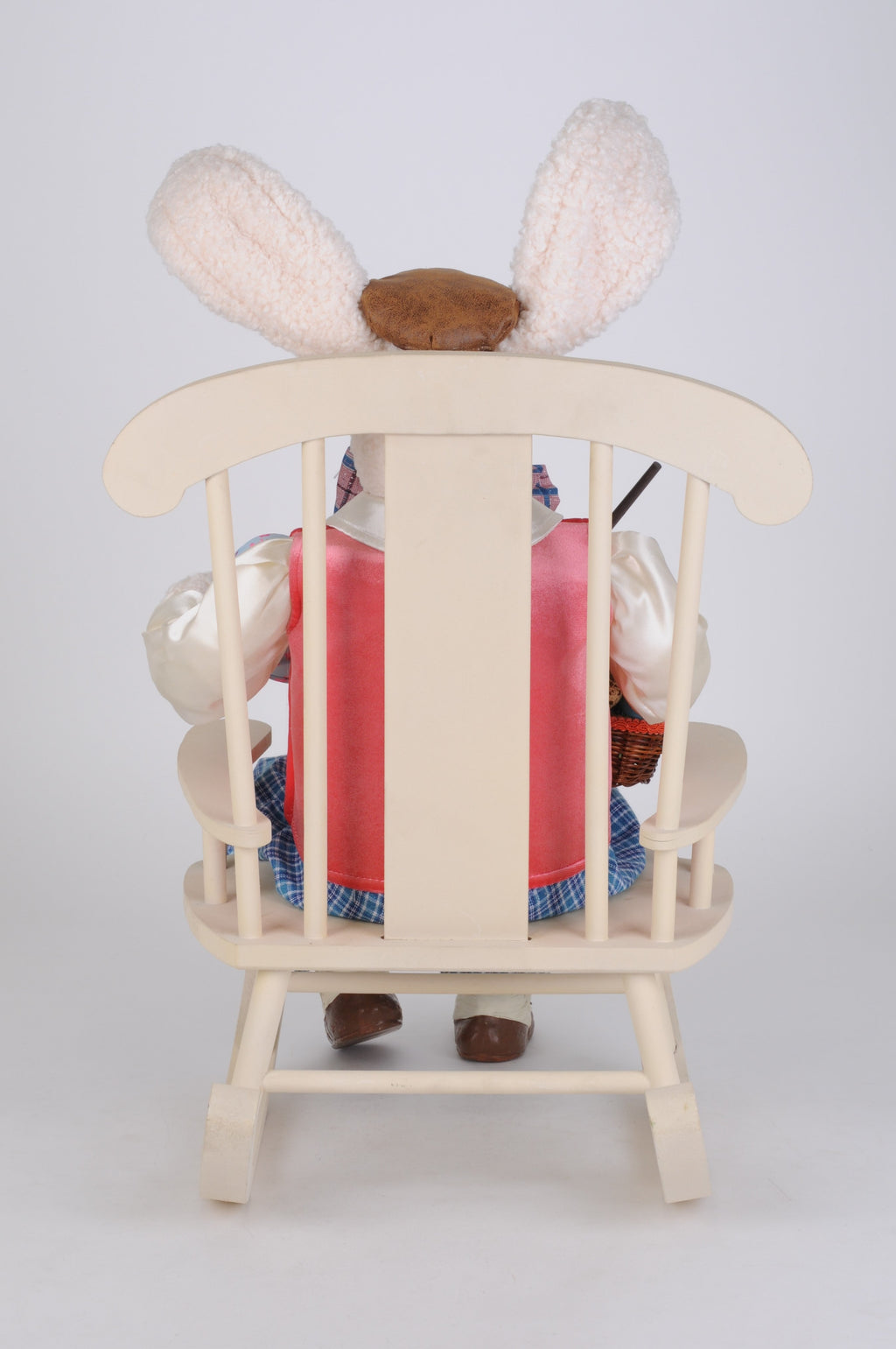 SP036 Artist Bunny w/ Chair