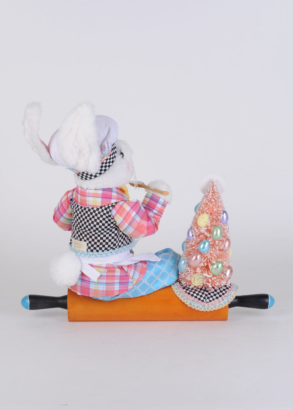 SPSC001 Kitchen Bunny on Rolling Pin